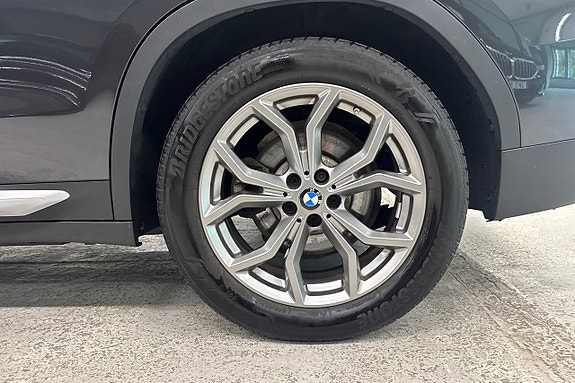 BMW X3 15 of 18