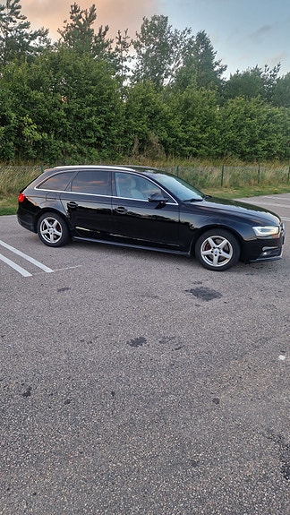 Audi A4 2 of 6