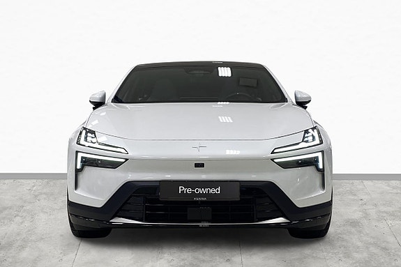 Polestar 4 3 of 18