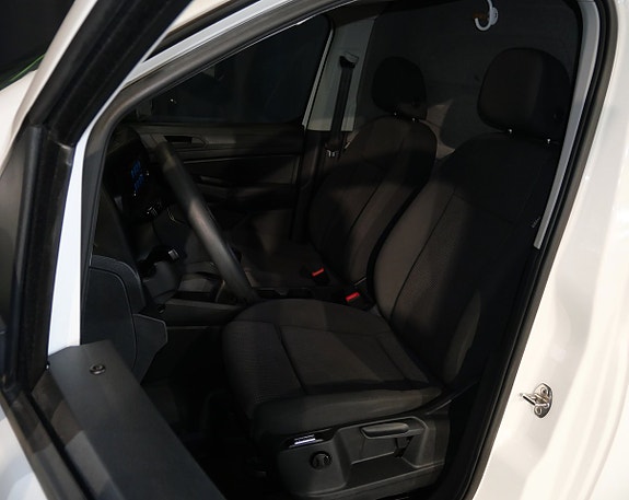 Volkswagen Caddy Maxi 8 of 26
