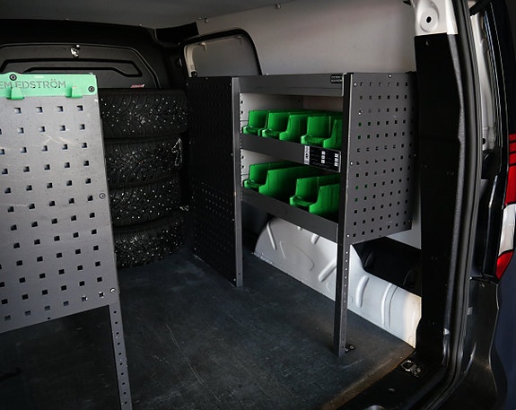 Volkswagen Caddy Maxi 21 of 26
