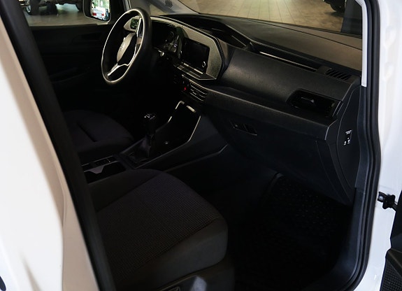Volkswagen Caddy Maxi 19 of 26