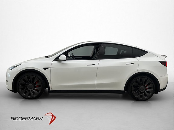Tesla Model Y 5 of 30