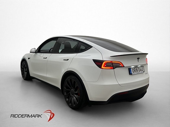 Tesla Model Y 6 of 30