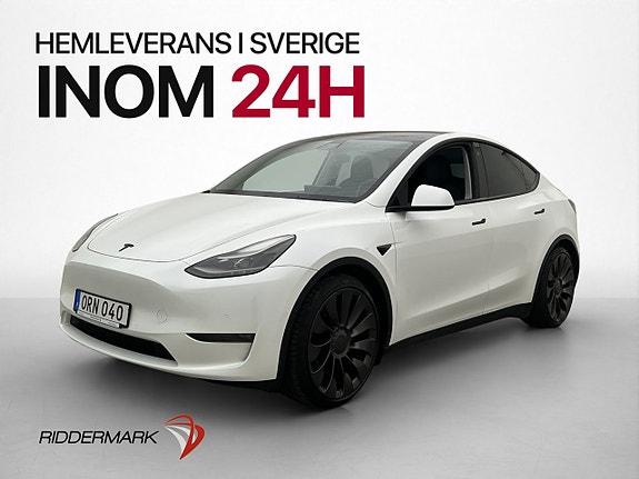 Tesla Model Y 4 of 30