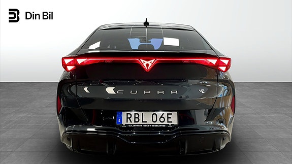 Cupra Tavascan 5 of 14