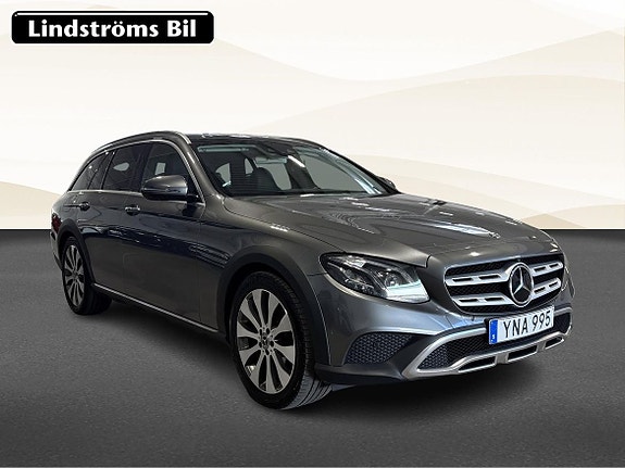 Mercedes-Benz E220 d 3 of 18