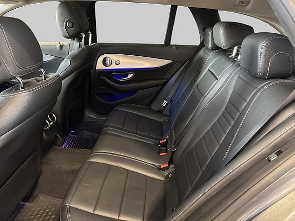 Mercedes-Benz E220 d 10 of 18