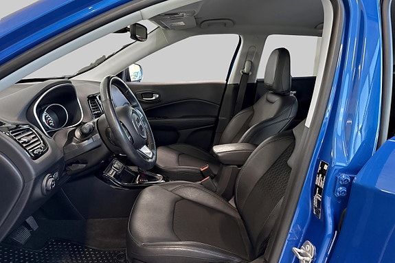 Jeep Compass 8 of 11