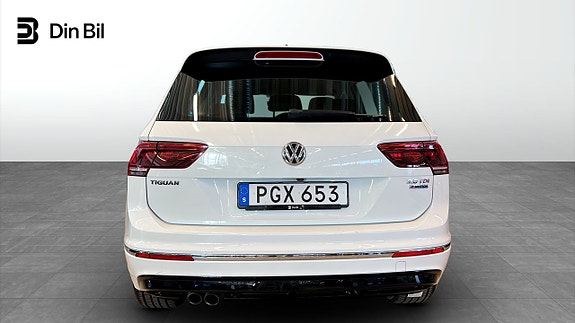 Volkswagen Tiguan 5 of 14