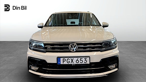 Volkswagen Tiguan 4 of 14