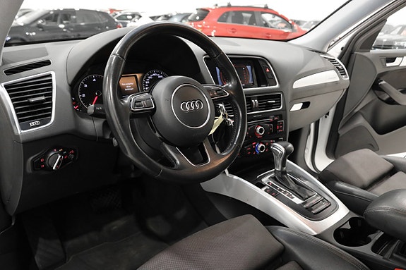 Audi Q5 9 of 22