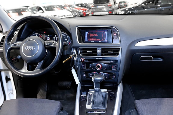 Audi Q5 13 of 22