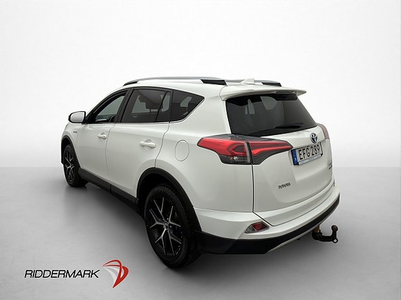 Toyota RAV4 6 of 30
