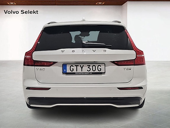 Volvo V60 7 of 14