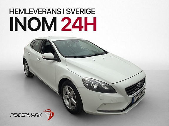 Volvo V40 3 of 28