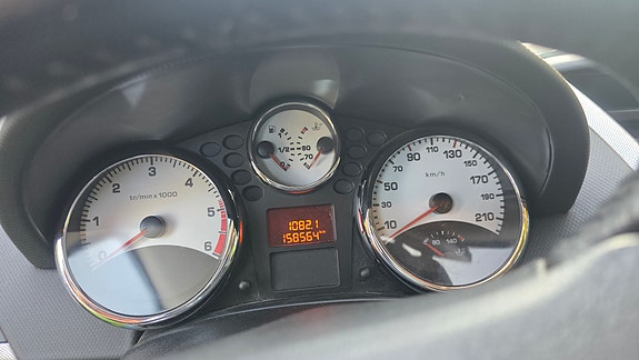Peugeot 207 3 of 8