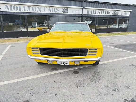 Chevrolet Camaro 2 of 20