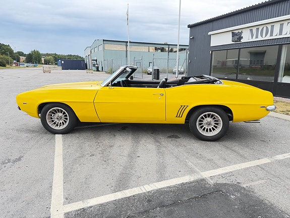 Chevrolet Camaro 8 of 20