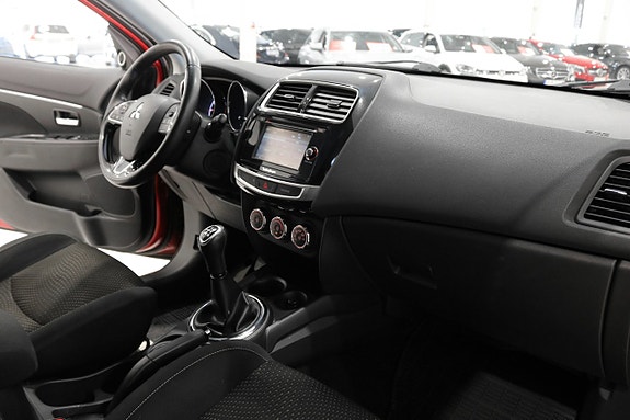 Mitsubishi ASX 10 of 19