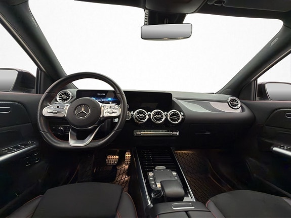Mercedes-Benz GLA250 e 12 of 30