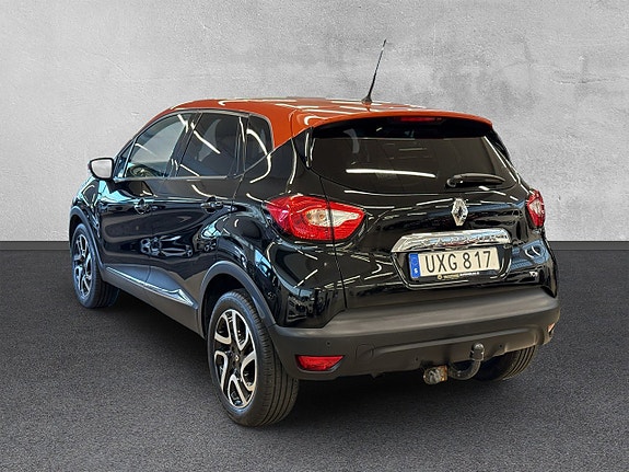 Renault Captur 3 of 25