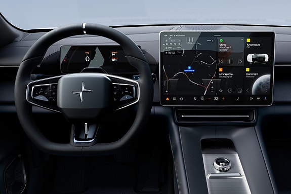 Polestar 4 12 of 16