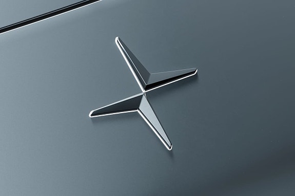 Polestar 4 10 of 16