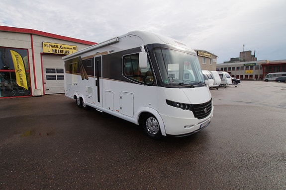 Frankia F-LINE 840FD 2 of 17