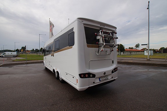 Frankia F-LINE 840FD 4 of 17