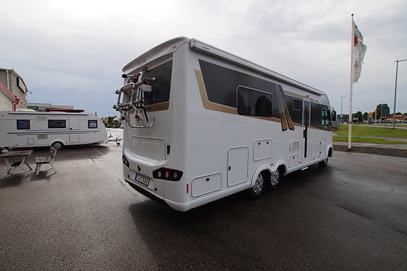 Frankia F-LINE 840FD 3 of 17