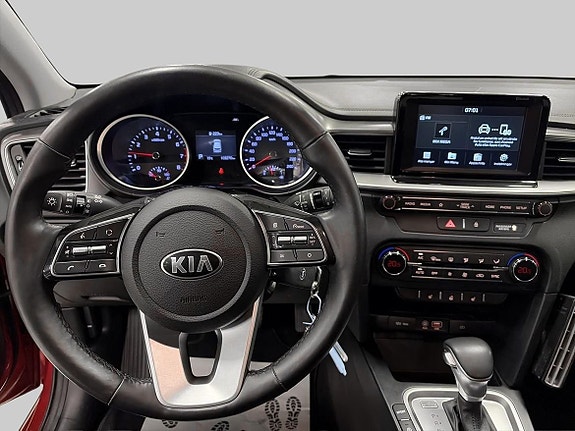 Kia Ceed 14 of 19