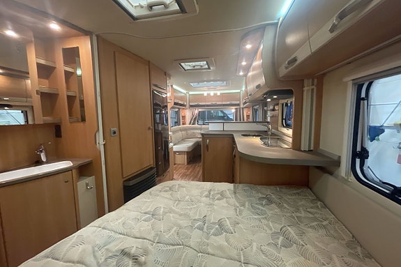 Knaus Sudwind 590 FUS 14 of 15