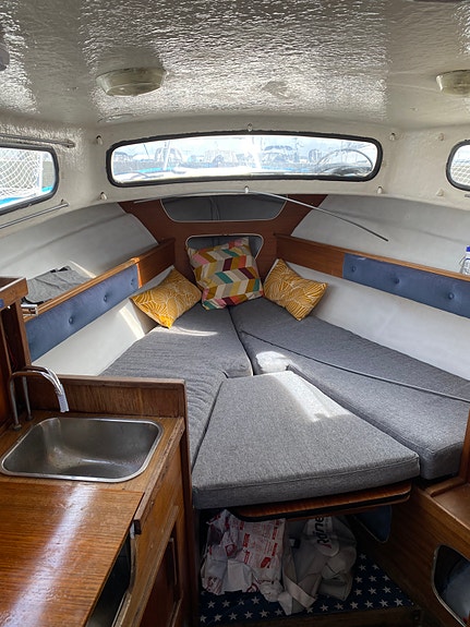 Albin 25 1970 11 of 19