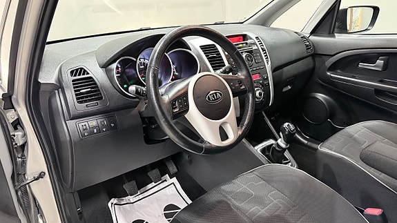 Kia Venga 9 of 17