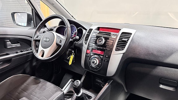Kia Venga 12 of 17