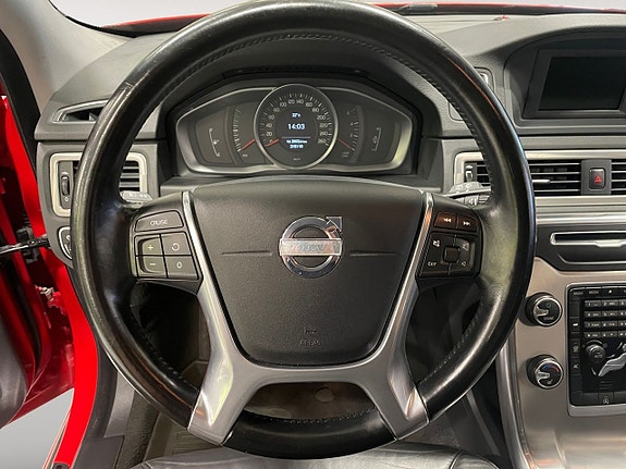 Volvo V70 10 of 21