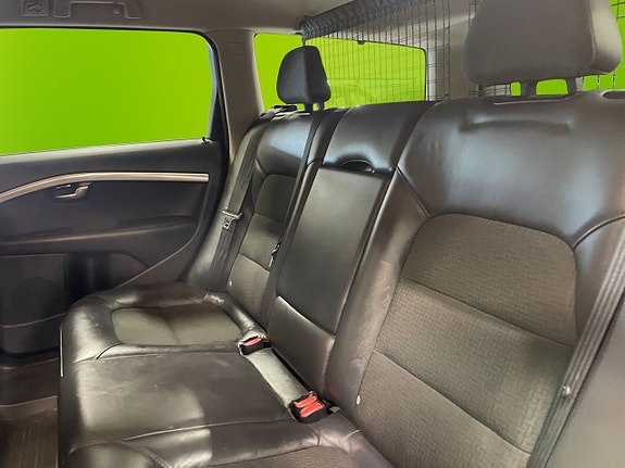 Volvo V70 18 of 21