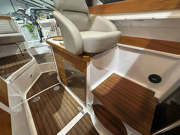 Aquador 27 HT | Orust Edition -20 6 of 10