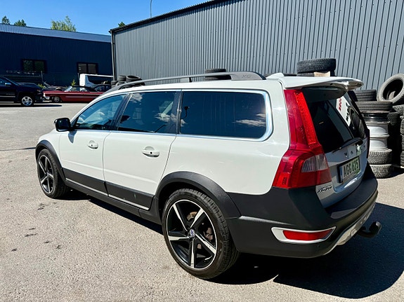 Volvo XC70 4 of 10