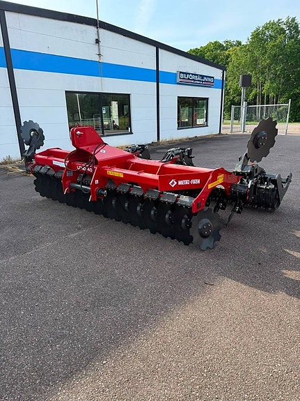 Metal-Fach U740/40 – Tallriksredskap (4,0 m) 5 of 10