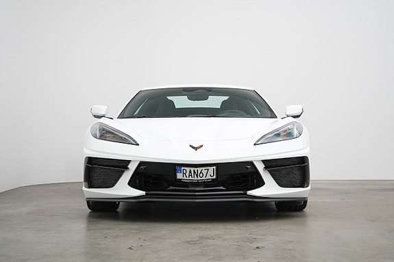 Chevrolet Corvette 20 of 23
