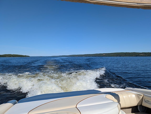 Sea Ray 220 Overnighter 8 of 13