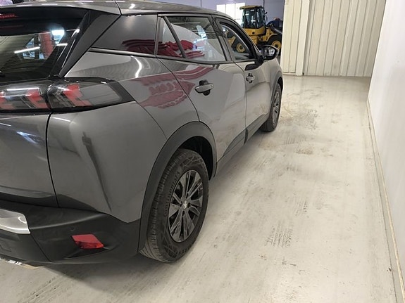 Peugeot 2008 4 of 10