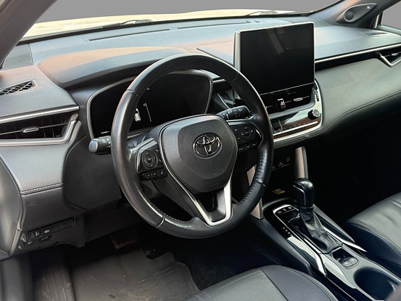 Toyota Corolla Cross 14 of 23