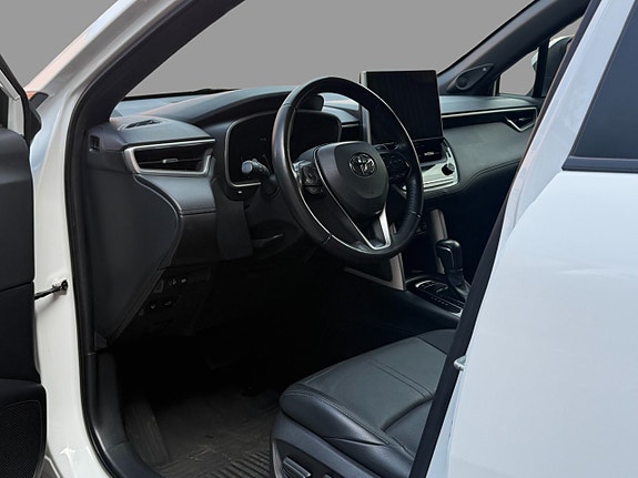 Toyota Corolla Cross 13 of 23