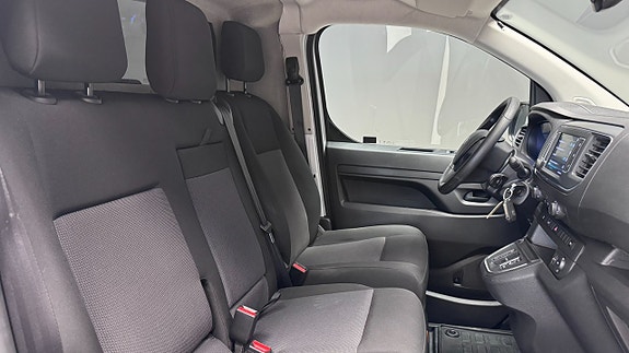 Peugeot e-Expert 9 of 19