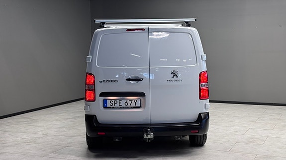 Peugeot e-Expert 18 of 19