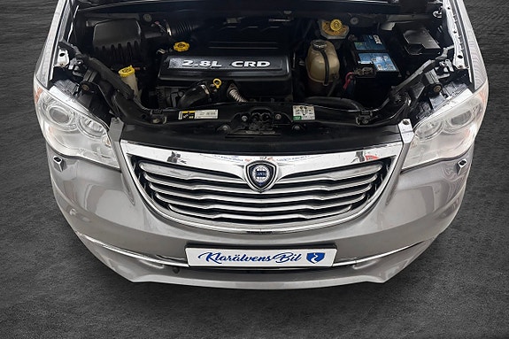 Lancia Voyager 17 of 17