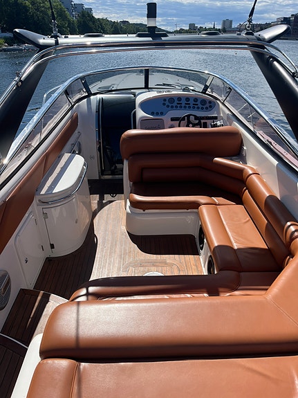 Sunseeker Superhawk 48 9 of 10